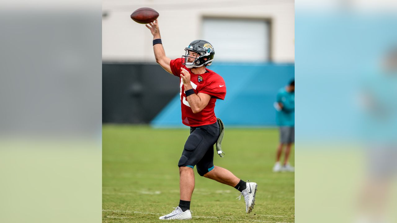 Jaguars at Dolphins preview: 'Sacksonville' comeback, Nick Foles debut, and  Super Bowl hype? - The Phinsider