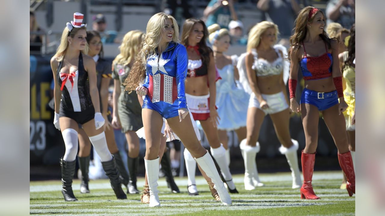 Tennessee Titans Cheerleaders Halloween Costumes