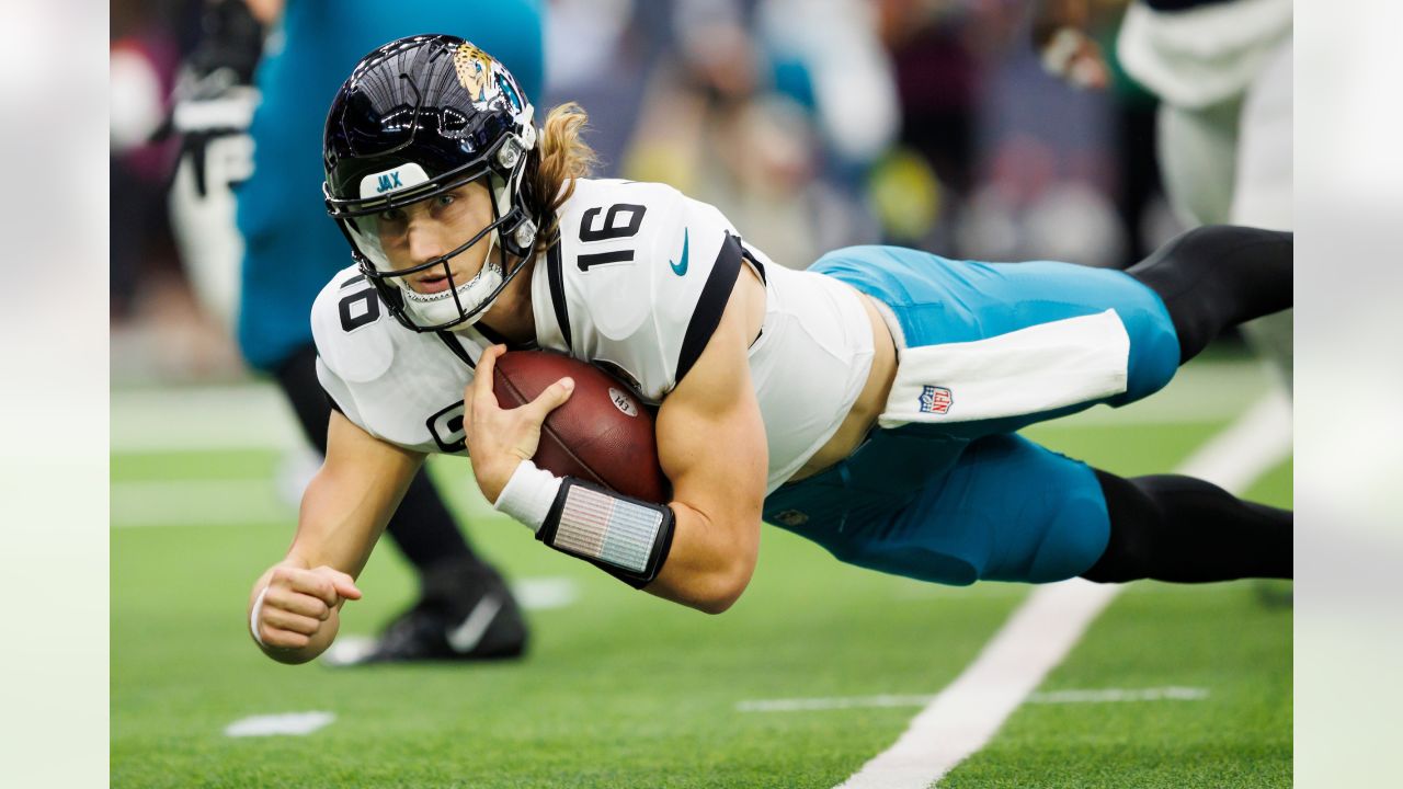 Jaguars' Wide Receivers: An In-Depth Look at the 2023 Offseason with Senior  Writer John Oehser and NFL Media Analyst Bucky Brooks