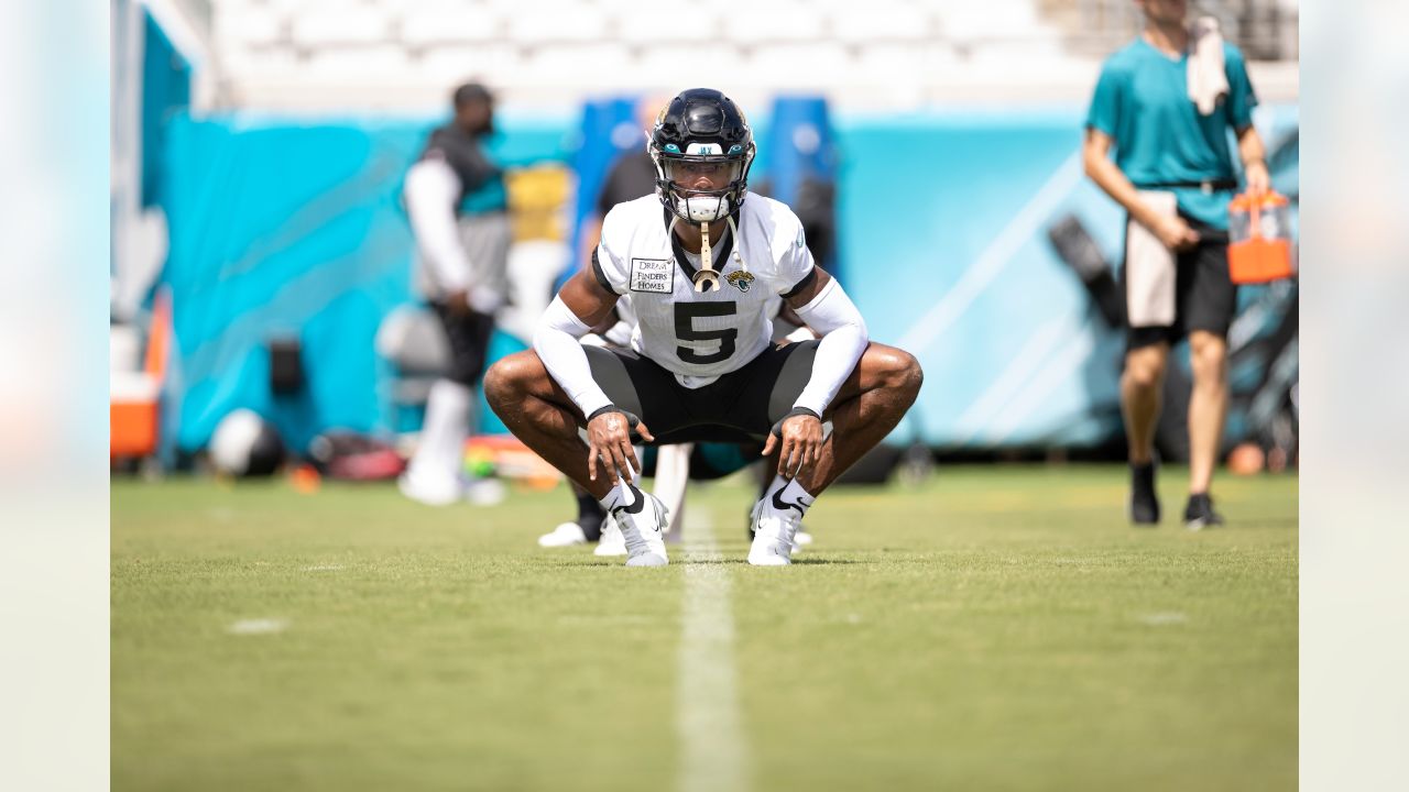 Photos  Jaguars Practice: Thursday, September 1, 2022