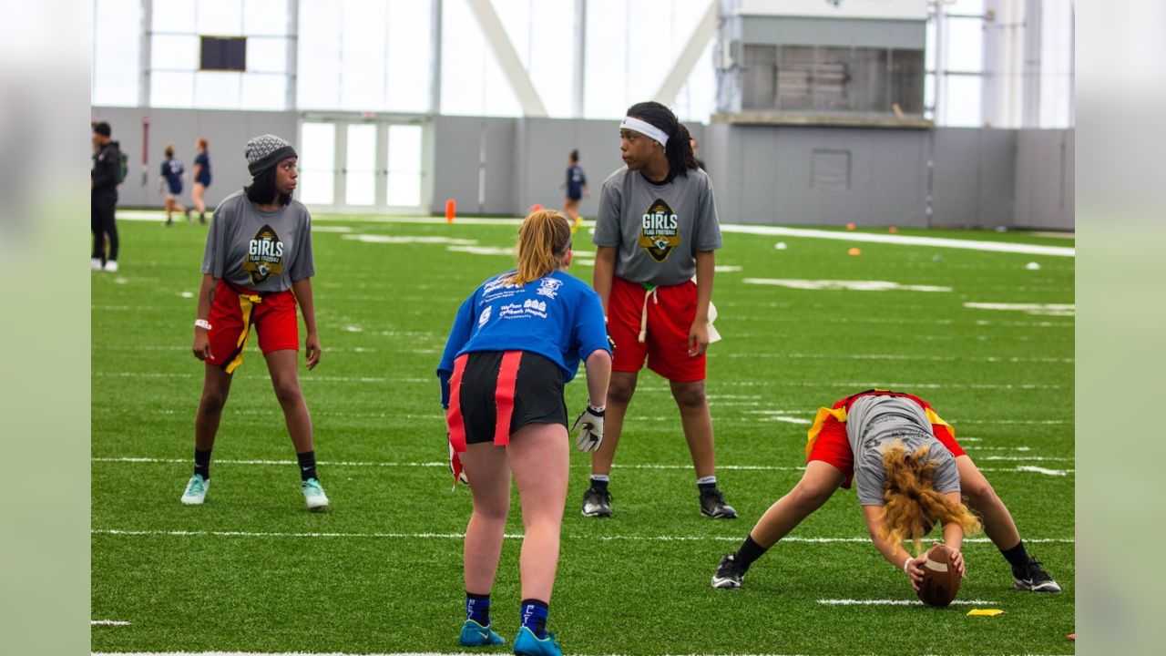 Jacksonville Jaguars - Girls flag football is back! We're kicking off the  season tonight with our first game of the week! Dream Finders Homes -  Northeast Florida, #DUUUVAL