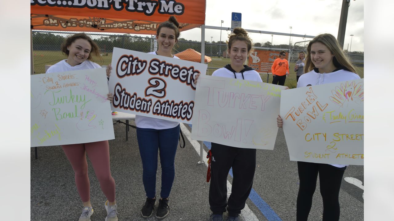 Jaguars PREP teams up with City Streets 2 Student Athletes for 3rd Annual  Turkey Giveaway and Bowl Game