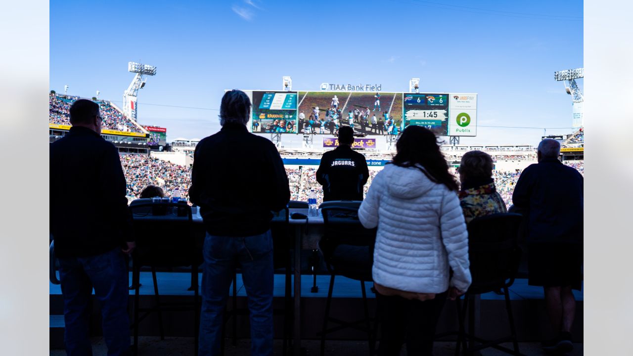 Where's Waldo? Jaguars post cool panoramic photo of Bills fans at