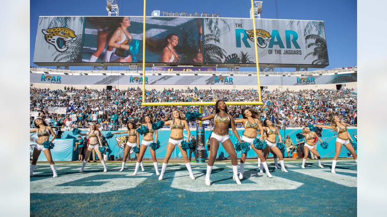 Spotted: The ROAR at Jaguars vs. Colts