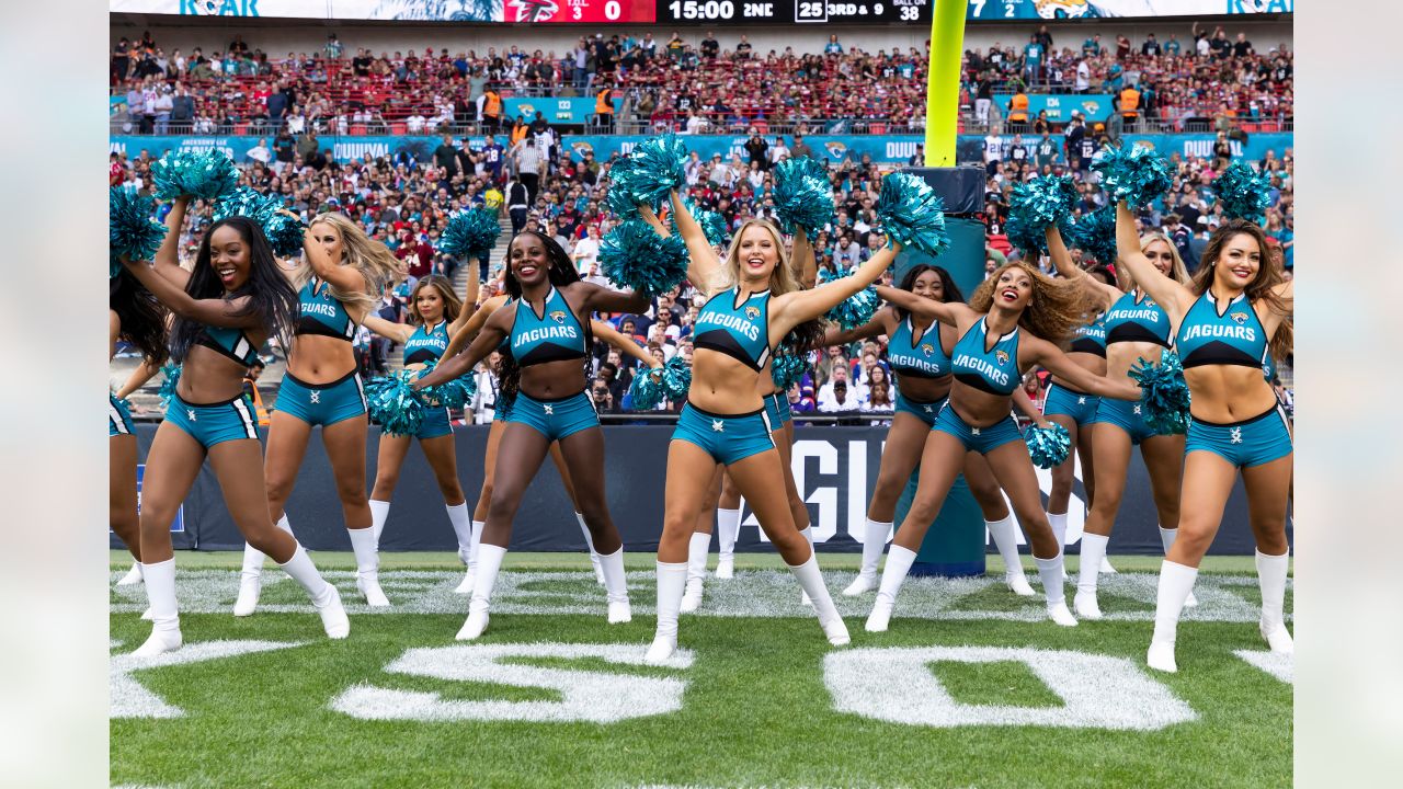 Dolphins Cheerleaders Create Fantasy Video Ahead Of Squad