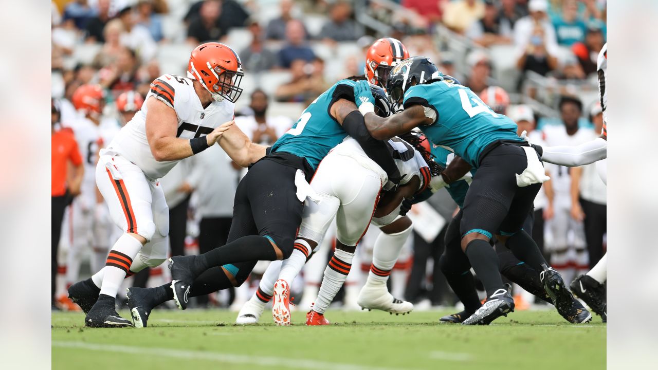 Browns-Jaguars Final Score: Rookies thrive as Cleveland wins first preseason  game 24-13 - Dawgs By Nature