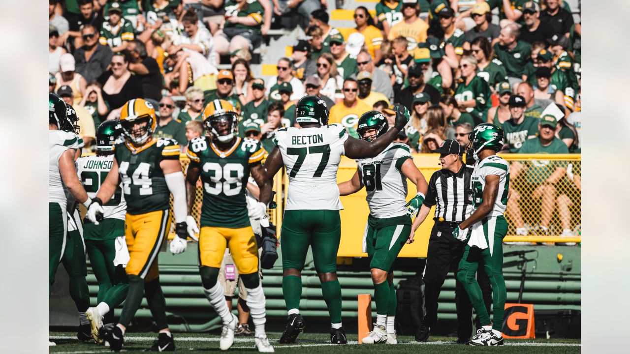 With Jordan Love out, Kurt Benkert impresses in Packers' 23-14