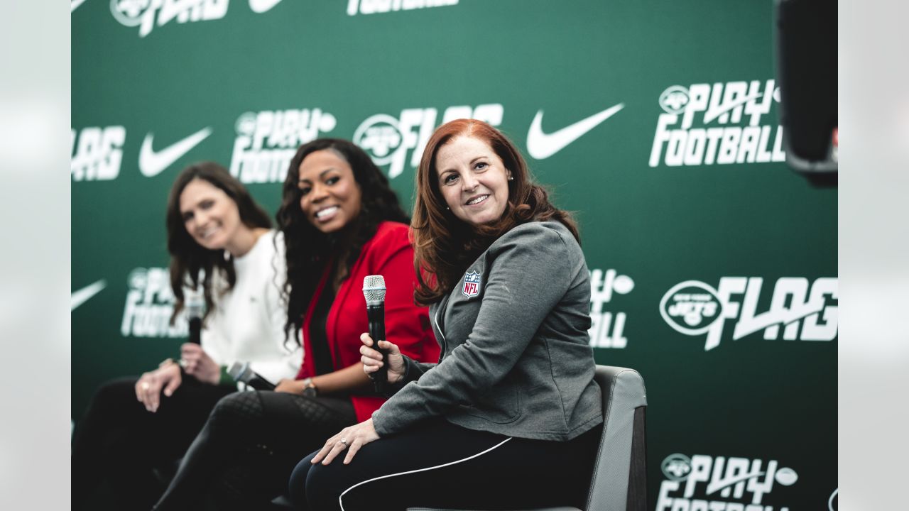 Daily Sports Smile: New York Jets help expand girls flag football league in  local community