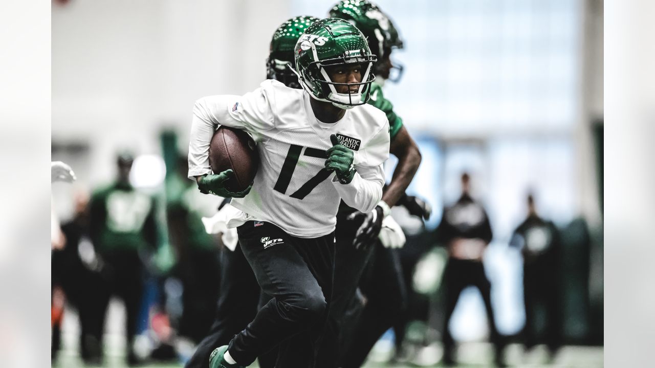 Jets' Zonovan 'Bam' Knight turning heads: 'Just pure gas'