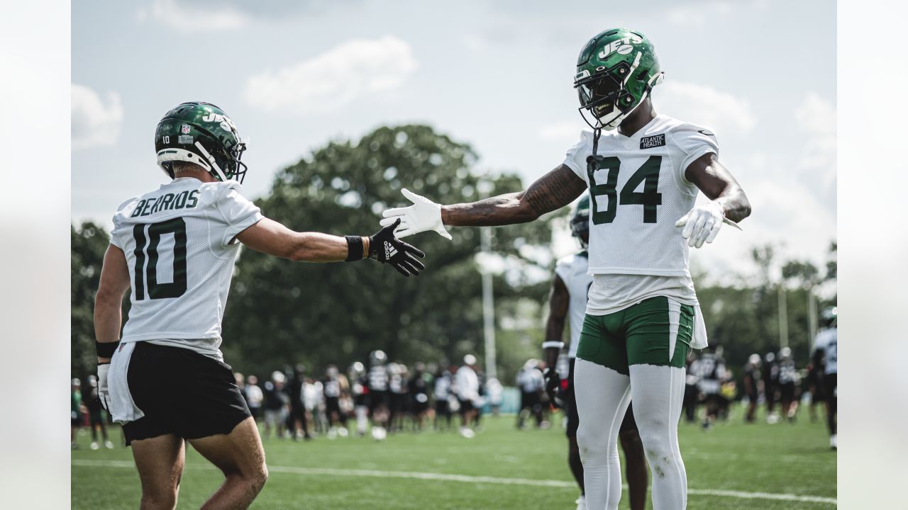 Jets HC Robert Saleh on S Jordan Whitehead: 'You Don't Expect Guys Like Him  to Get Out of the Building'