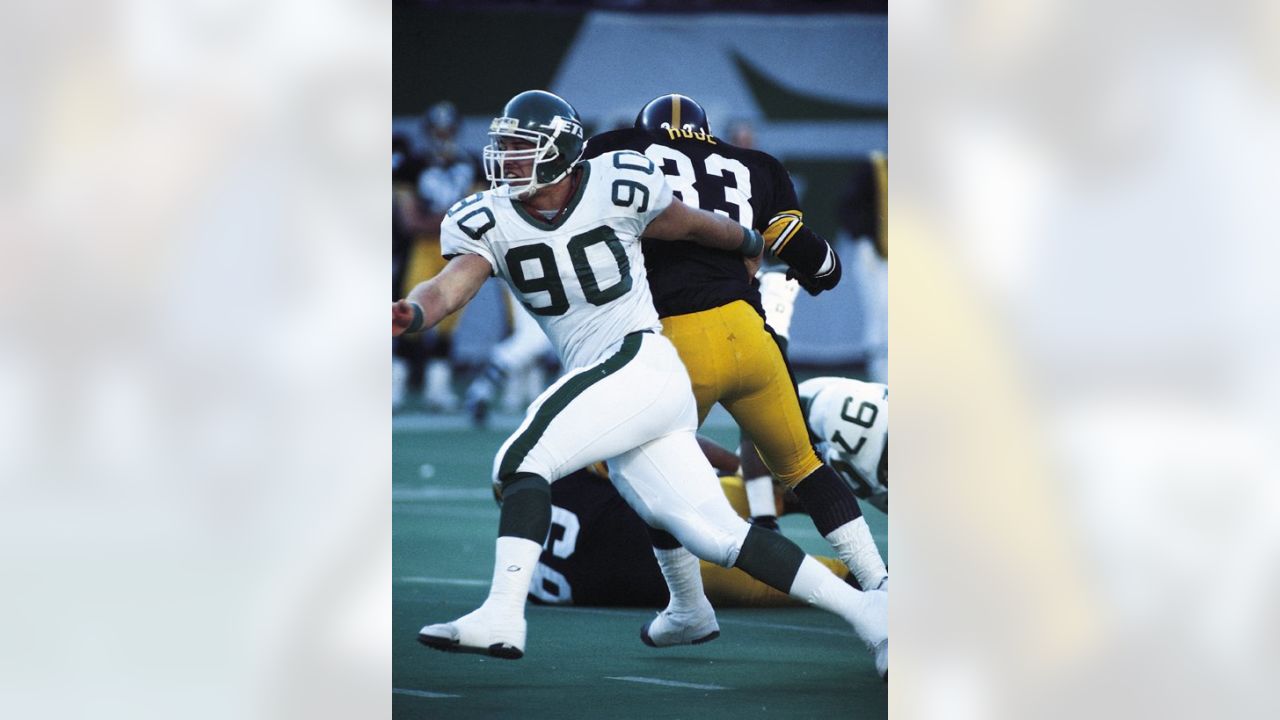 Former Jets' Defensive End Dennis Byrd, Who Recovered from a