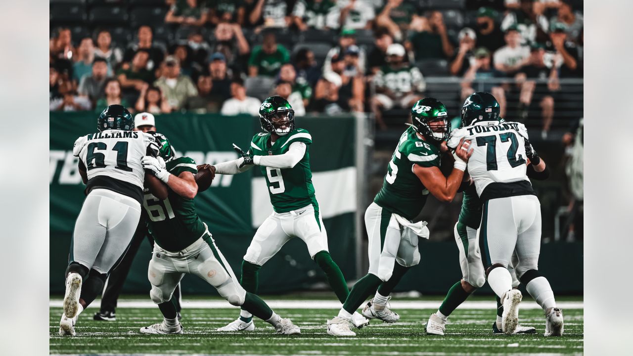 Jets-Eagles 3 Takeaways  Hail Mary Finish Puts a Bow on 2021 Preseason