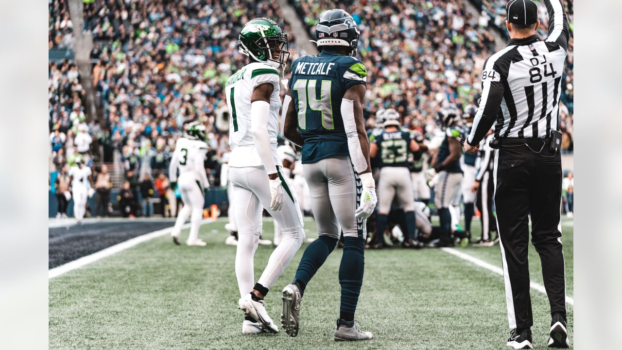 Seattle Seahawks Need Tips vs. New York Jets Sauce Gardner? DK Metcalf  Gives Blunt Response - Sports Illustrated Seattle Seahawks News, Analysis  and More