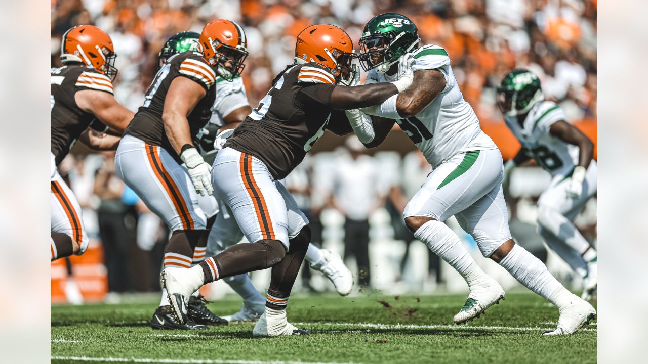 Photos: Week 2 - Jets at Browns Game Action