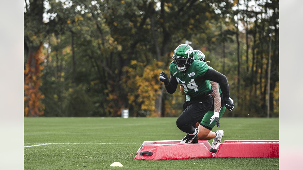 Jets veteran linebacker C.J. Mosley celebrates 100th NFL game