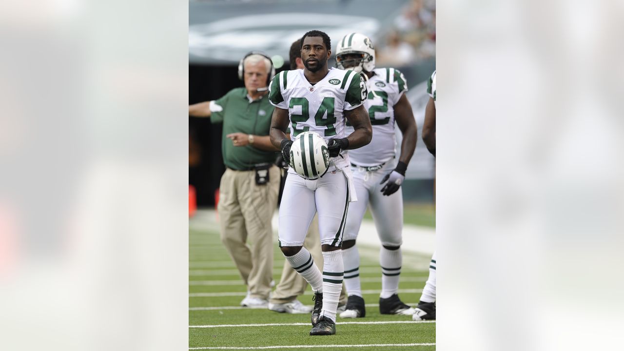 New York Jets in UK, News - ISLAND VIBE DARRELLE REVIS SELECTED FOR PRO  FOOTBALL HALL OF FAMES CLASS OF 23