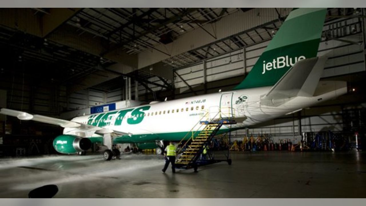 the jetBlue NY Jets jet  Ny jets, Jet, New york jets