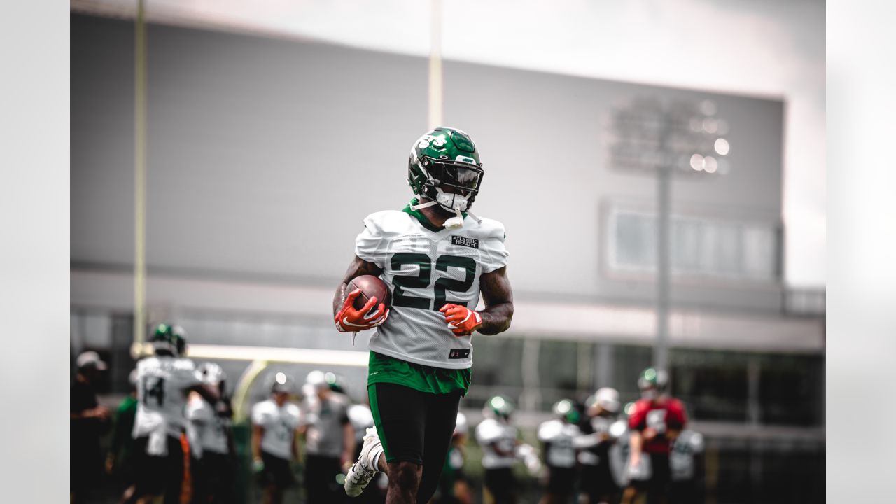 New York Jets Training Camp Winners & Losers Ft. Elijah Moore, Carl Lawson  & Alijah Vera-Tucker, New York Jets Today by Chat Sports