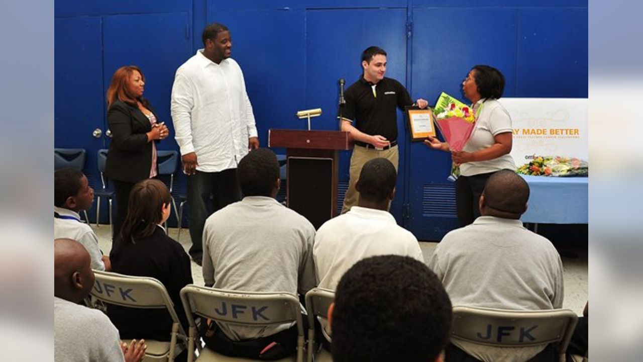 Nicole Woody and Damien Woody attend the A Day Made Better event