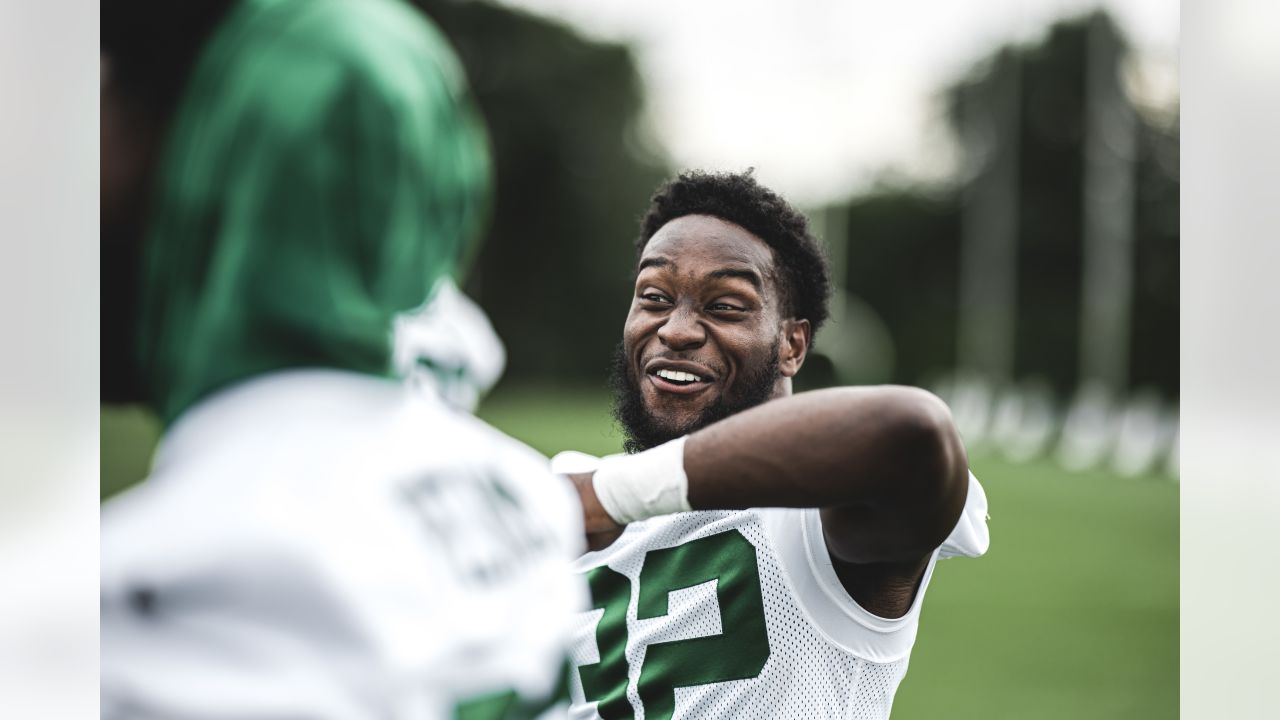 Jets' George Fant finds himself back on right side in O-line shuffle