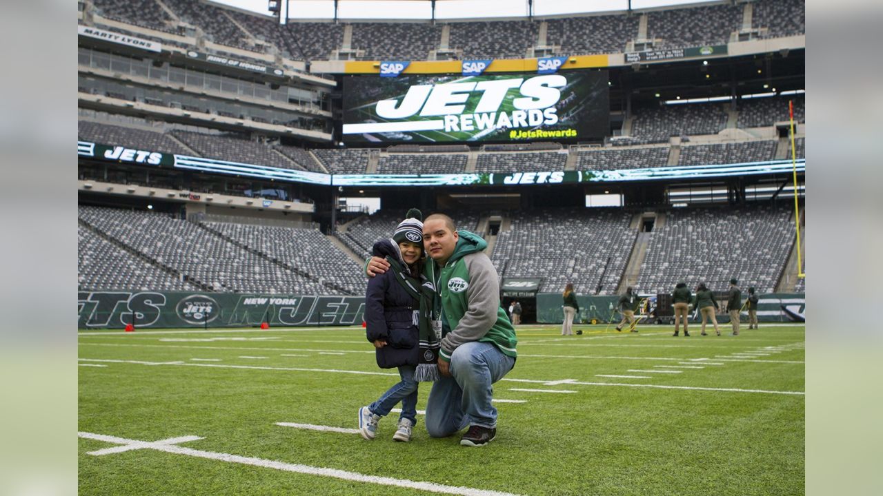 Has anyone used Jets rewards points for pre game field access? How was the  experience? : r/nyjets