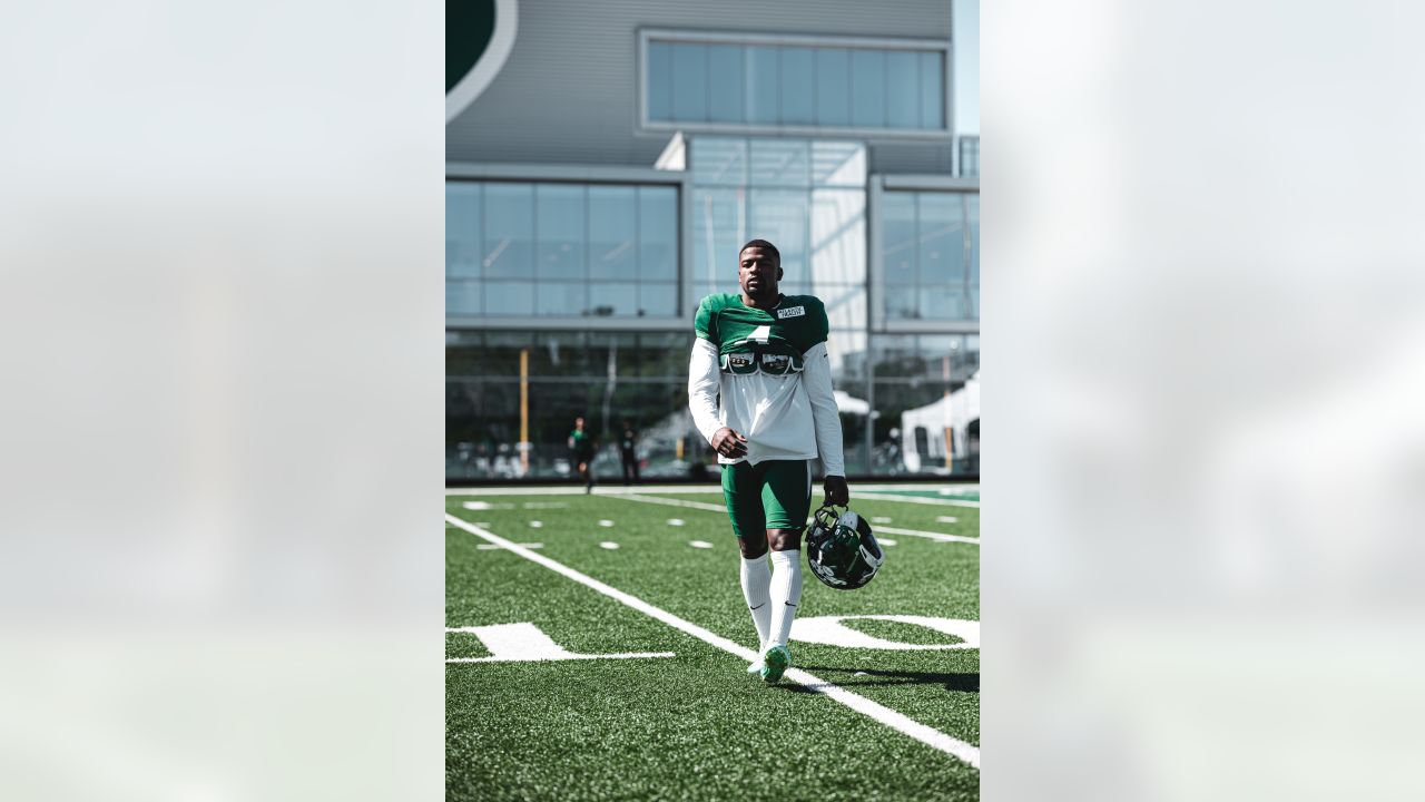 Garrett Wilson injury update: Jets WR suffers ankle injury in training camp  practice - DraftKings Network