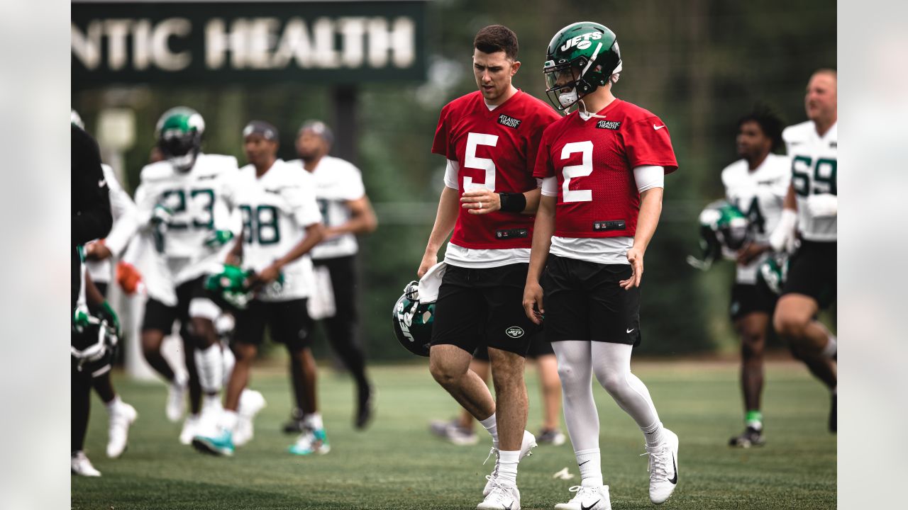 NY Jets: Zach Wilson the leader is already impressing fellow rookies