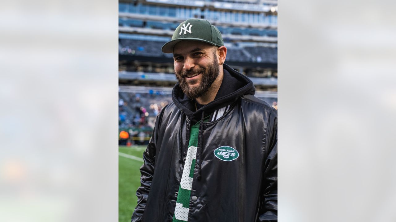 Gallery  Top Celebrity Photos From Jets vs. Lions