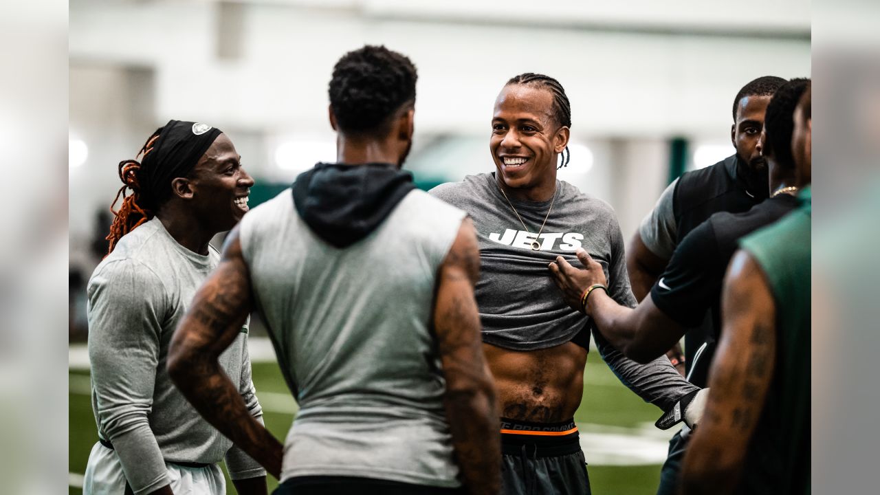 Jets Build Strength Through Accountability