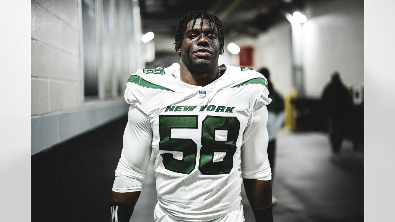 Gallery  Best Images of Jets DL Carl Lawson