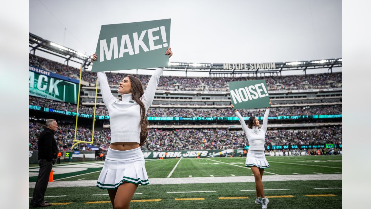 New York Jets Flight Crew - It's so good to be back at MetLife