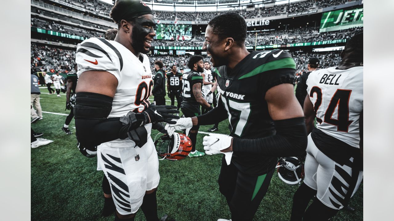 Gallery  Best Postgame Photos Jets vs. Bengals