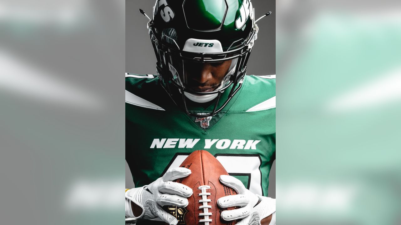 New York Jets on X: Which visor should @LeVeonBell rock for Week 1?   / X