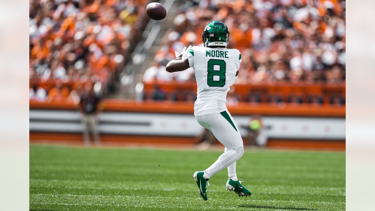 Twitter Erupts Over Jets 'WR1' Elijah Moore's Breakout Performance