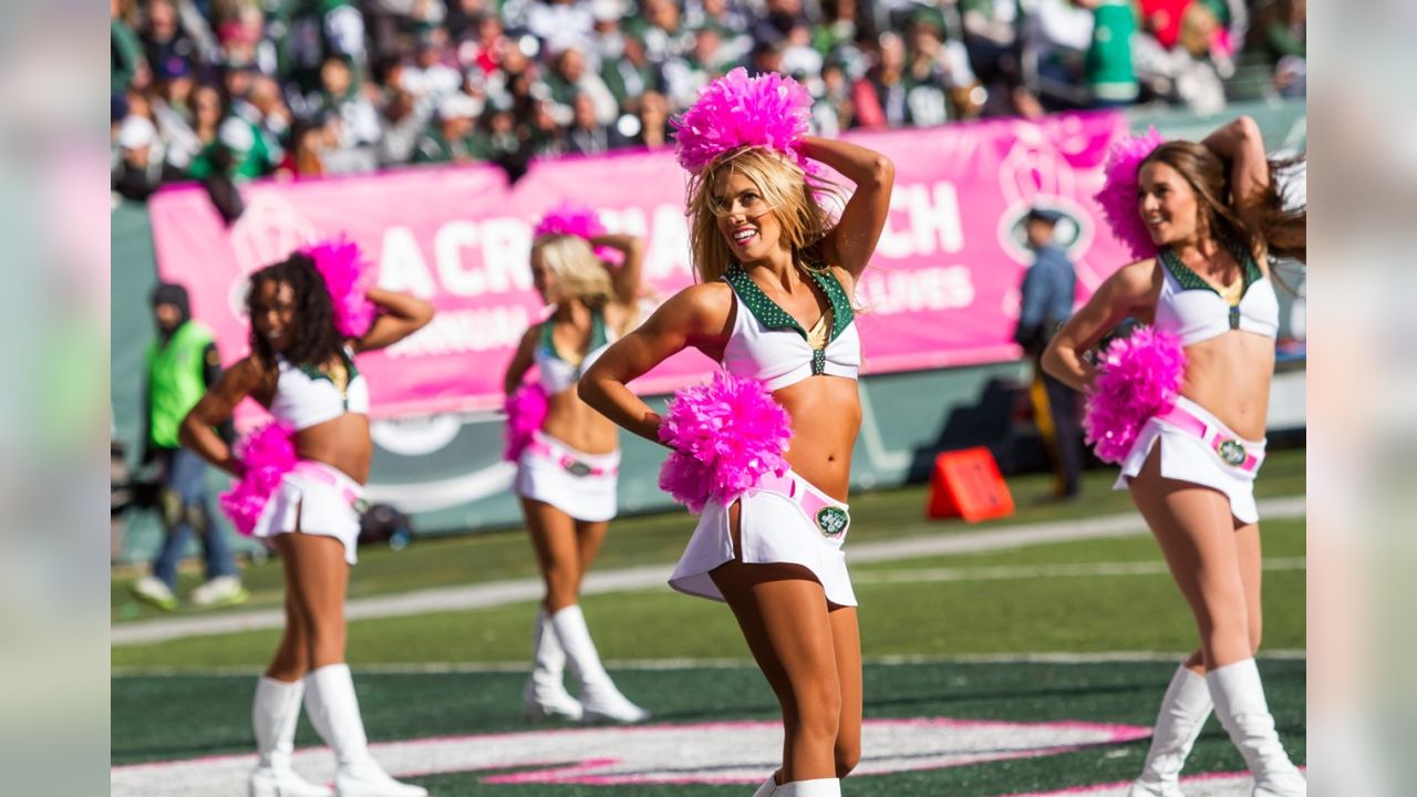 Jets 'Flight Crew' Might Be The NFL's Hottest Cheerleaders [PHOTOS/VIDEO] -  CBS Detroit