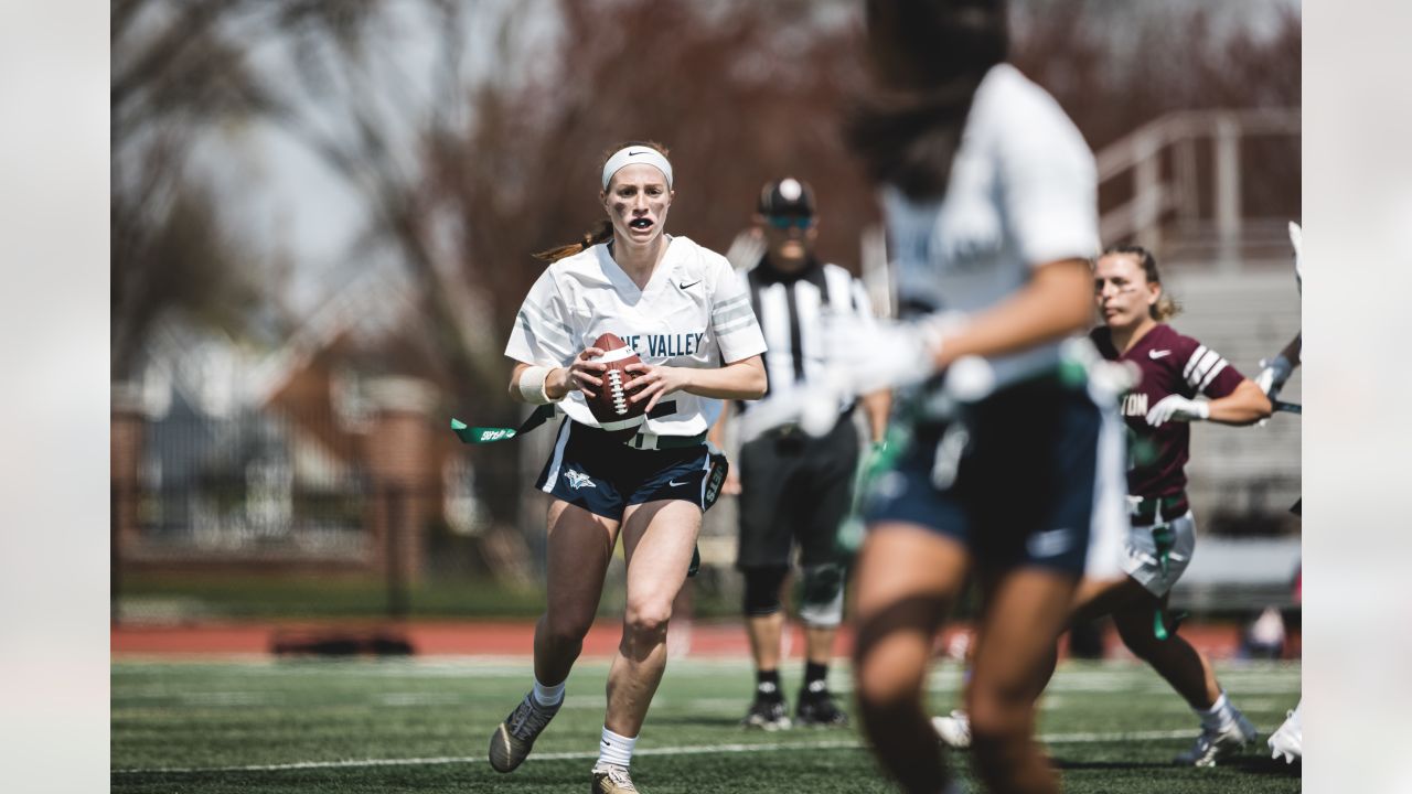 Jets Send Stars to Wayne Valley's Girls Flag Football Practice