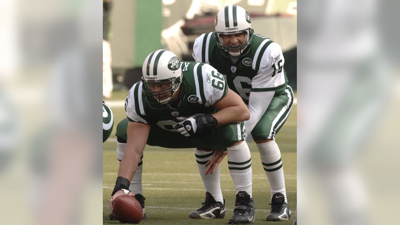 New York Jets - HBD to Gold Jacket Kevin Mawae!