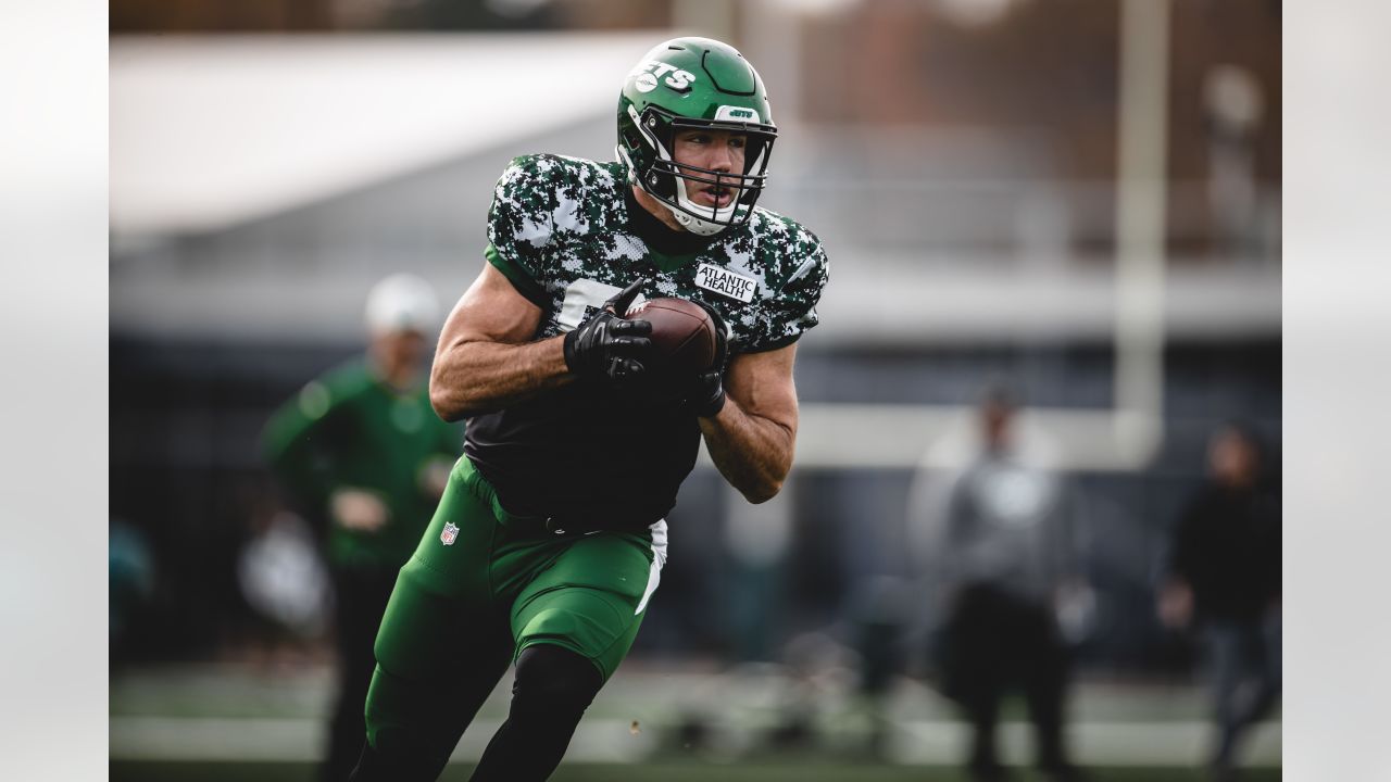 Jets Players React to Special Camouflage Salute to Service Practice Jerseys