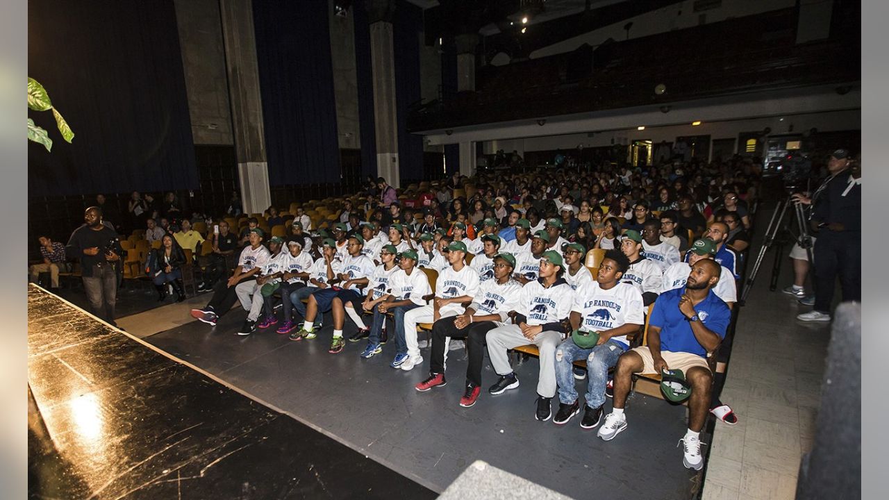 Brandon Marshall teams up with NYDE for big donation to H.S. football