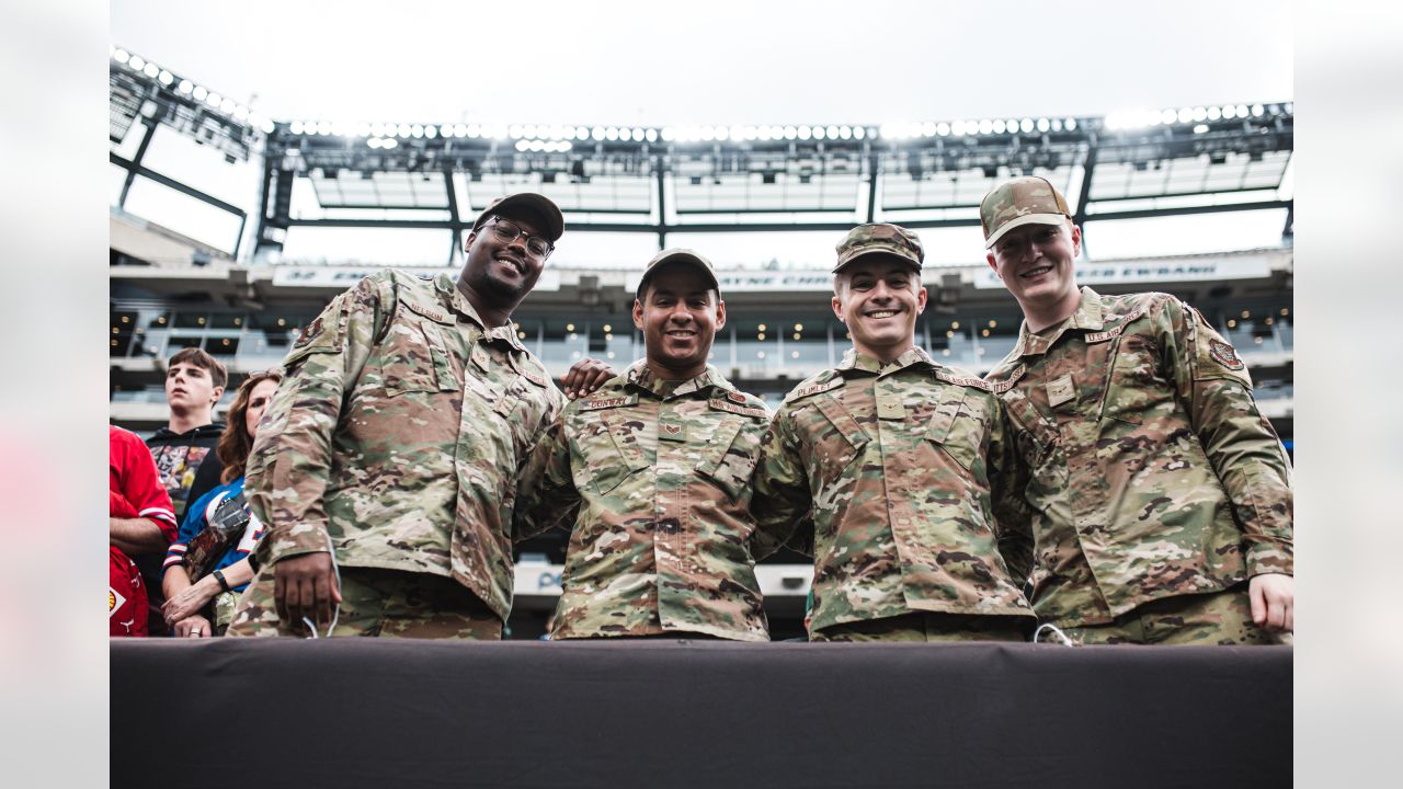 DVIDS - Images - New York Jets Salute to Service Game 11/14/21