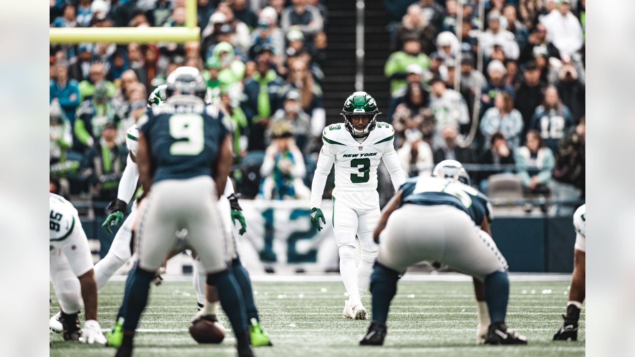 3 Takeaways  Jets Run Game 'Hit a Wall' in Loss to Seahawks