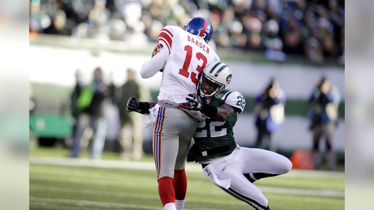 New York Jets Darrelle Revis (24) and and Brodney Pool celebrate