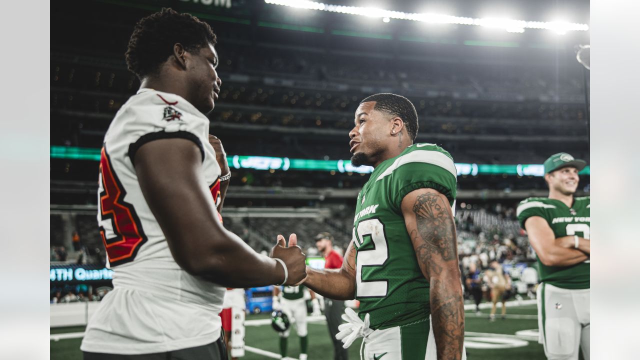 Postgame Photos  Jets vs. Buccaneers Preseason Game