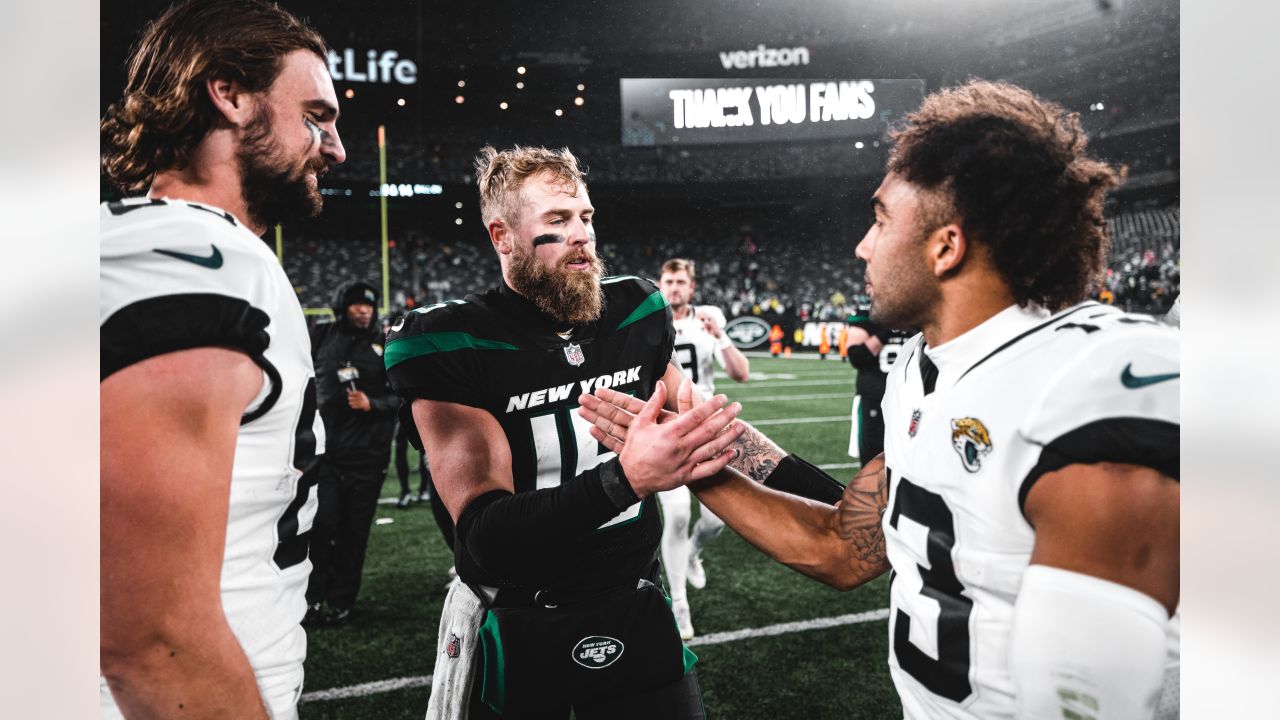 Gallery  Best Postgame Photos from Jets vs. Jaguars on Thursday Night  Football