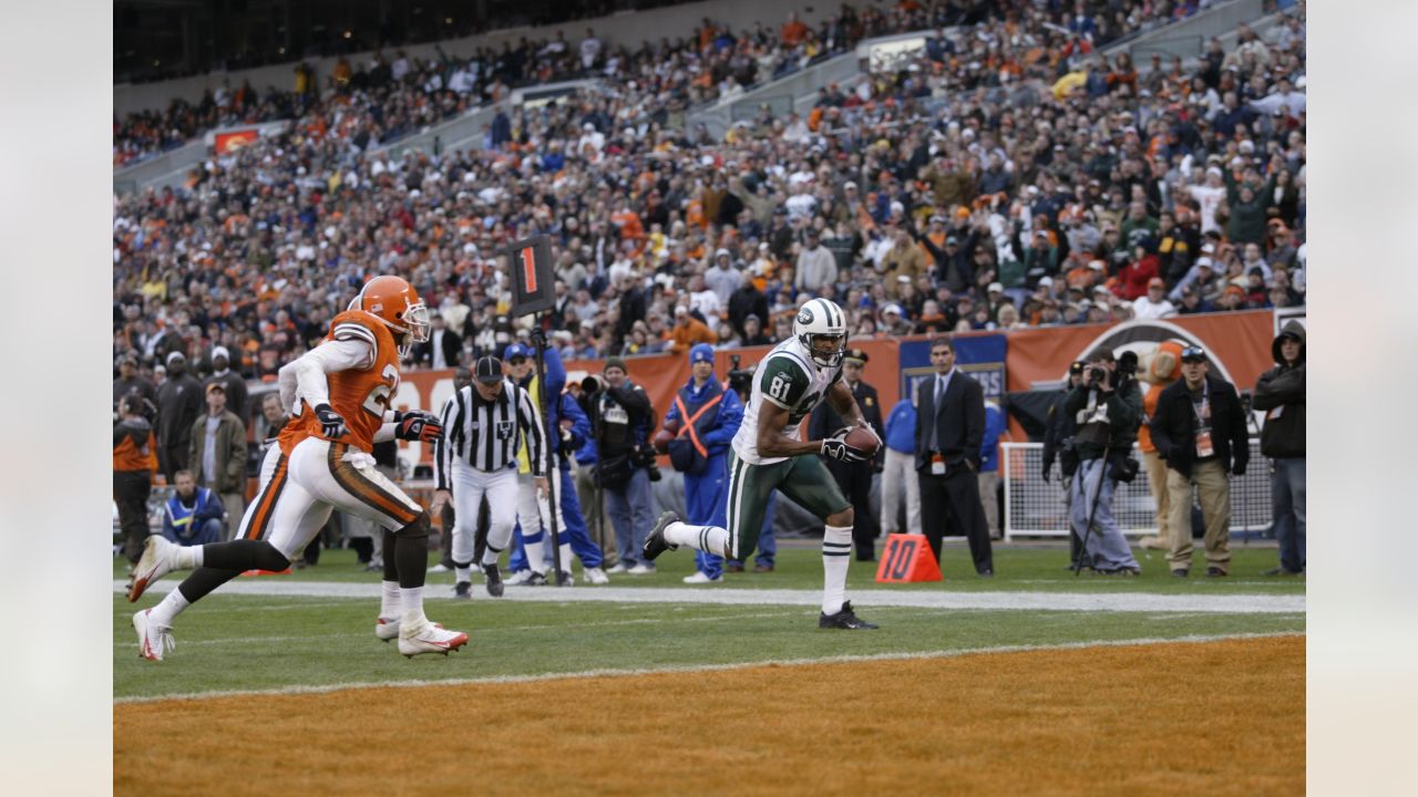 With Aaron Rodgers watching from the sidelines, New York Jets fall to  Cleveland Browns in Hall of Fame game