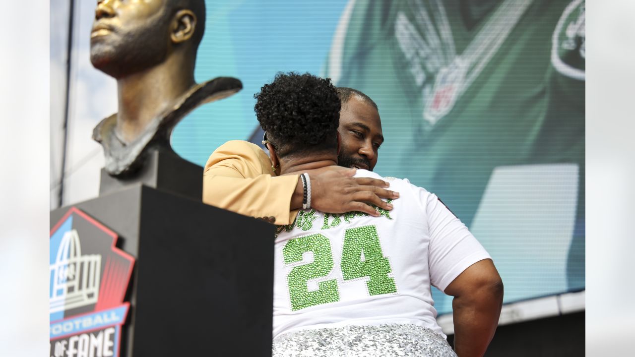 Pro Football Hall of Fame: Darrelle Revis' hilarious Jets fans memory