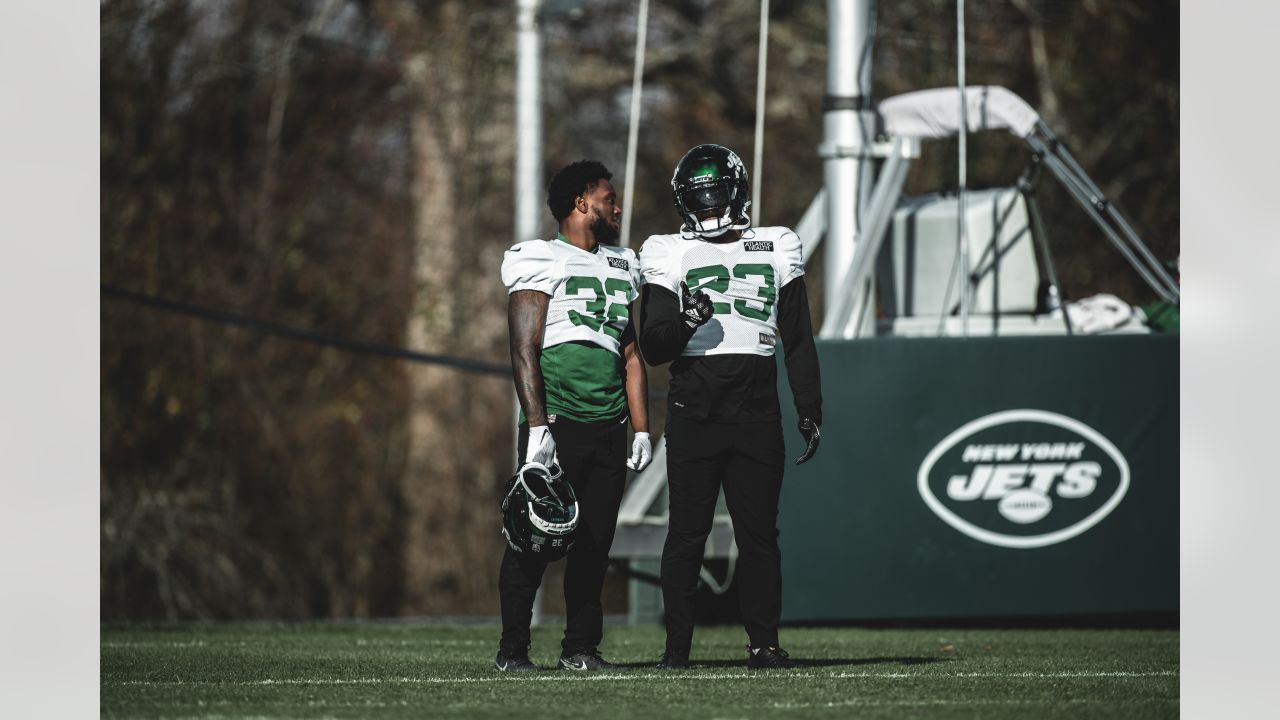 WATCH: Jets' Jamey Mosley motivated to make his own impact alongside Pro  Bowl brother - Sports Illustrated New York Jets News, Analysis and More