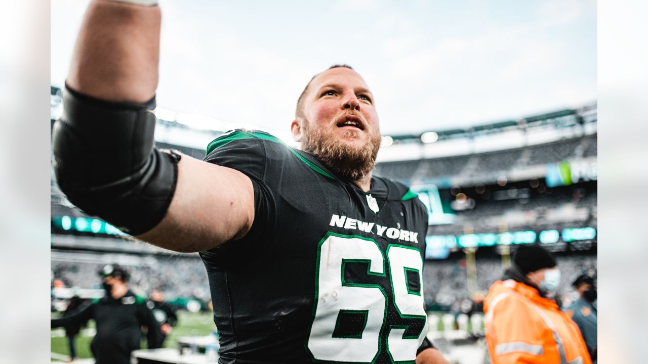 Zach Wilson runs wild in NY Jets' win over Trevor Lawrence