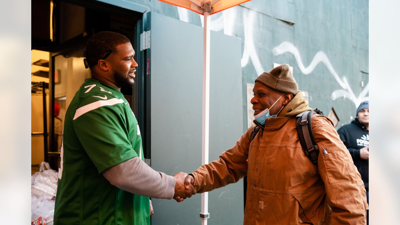 NY Jets Thanksgiving Give Back At Harlem Food Bank