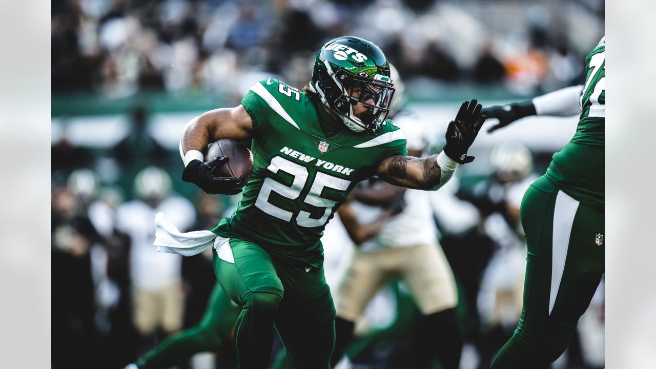 Zonovan Knight RB New York Jets, Every Run, Target, and Catch